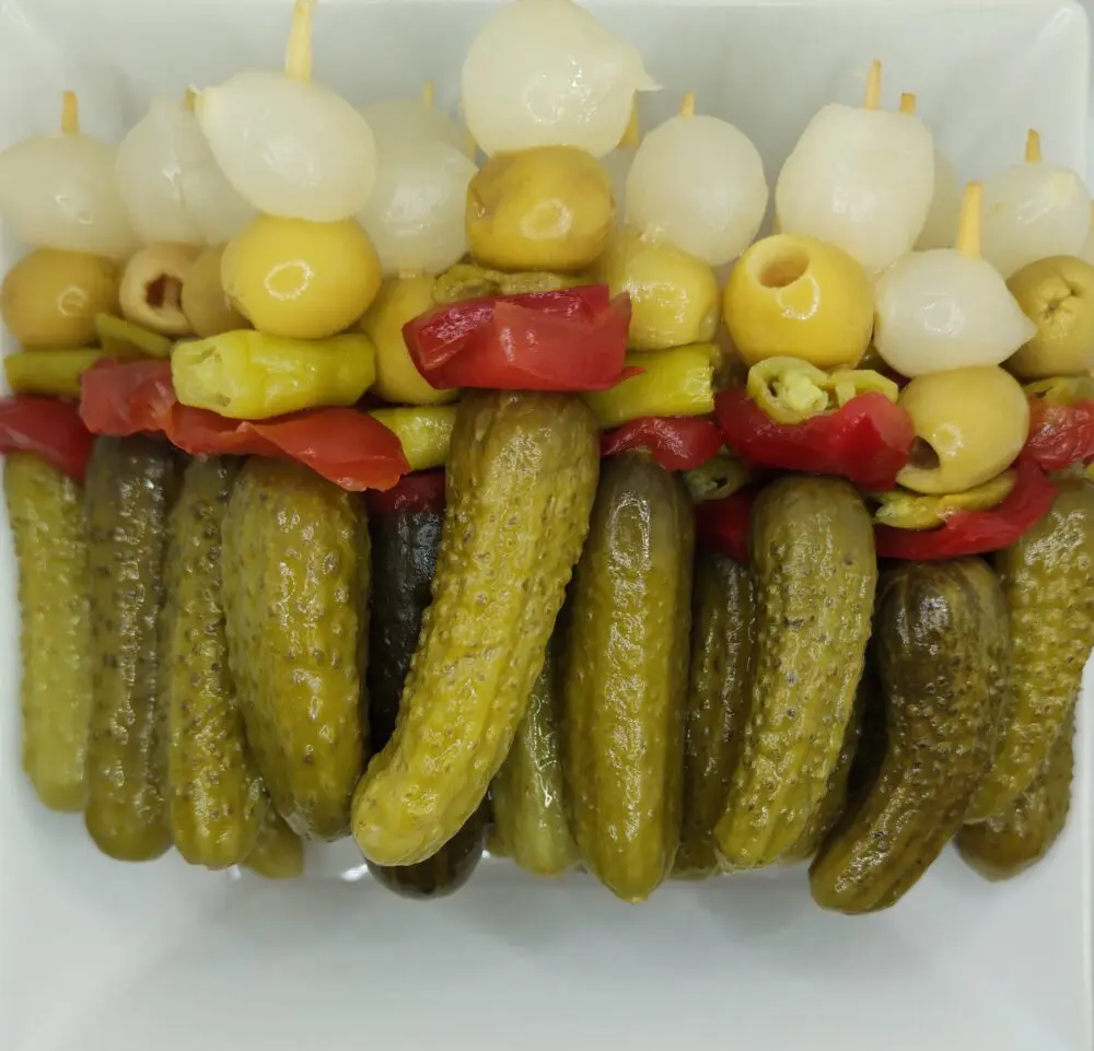 Banderillas-Picantes-(approx-3540-pcs)-1.850kg-Jar-Bernal_2.webp