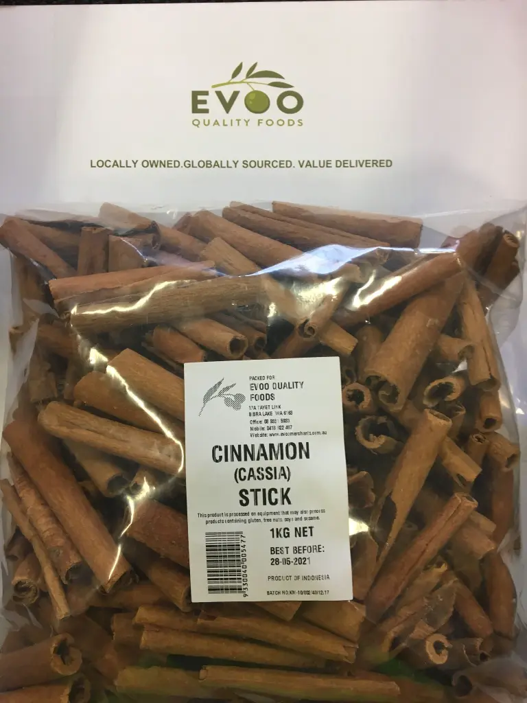 Cassia-Sticks-(Not-Cinnamon-Quills)-1kg-Bag-Evoo-QF_2.webp