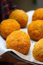 Arancini-Truffle-Mushroom-Vegan-GF-50g-x-120pcs-Carton-(White-Label)-Frozen-The-Gluten-Free-Lab_2.webp