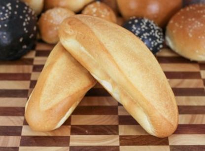 [brioche-hotdogLHB] Brioche Hot Dog Rolls (16cm) 40pc x 100g Carton Frozen Little Home Bakery (Pre Order 3 Days)