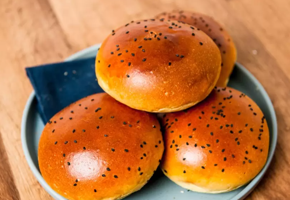 [buns-pot52] Potato Buns with Black Sesame Seeds 90g x 52pcs (13 x 4pkts) Carton Frozen Il Granino